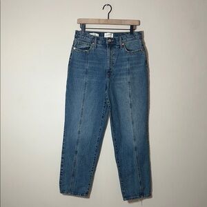 Universal Thread Vintage Straight Blue Denim Jeans Size 8 Women's